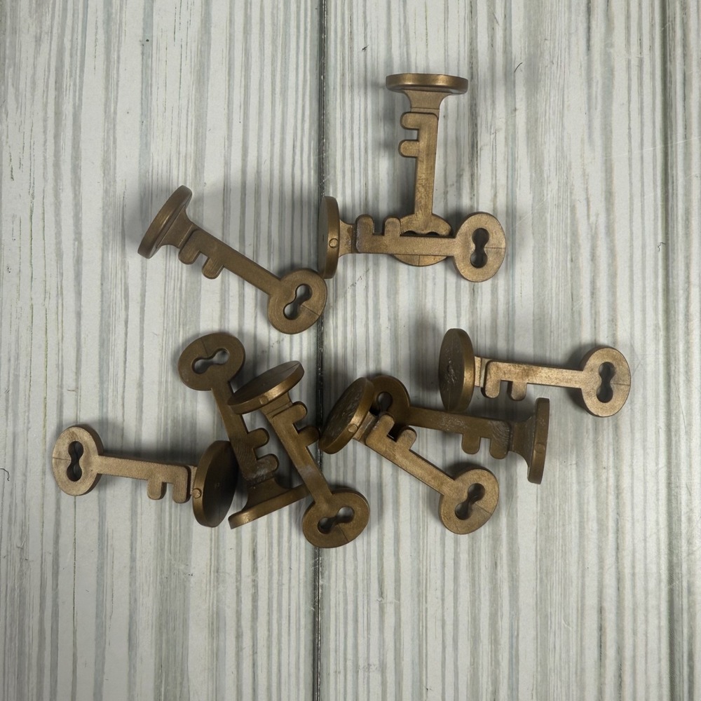KEYS 9-‎ VTG DETROIT in a Box Game Replacement Parts Monopoly Style